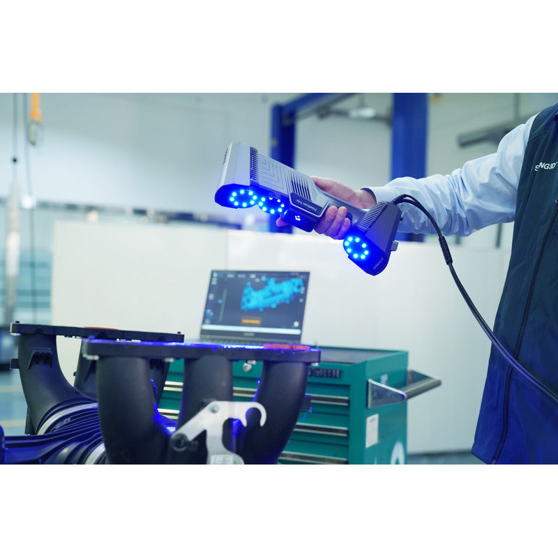 free scan trio laser 3d scanner being used horizontally downwards from a right angle view
